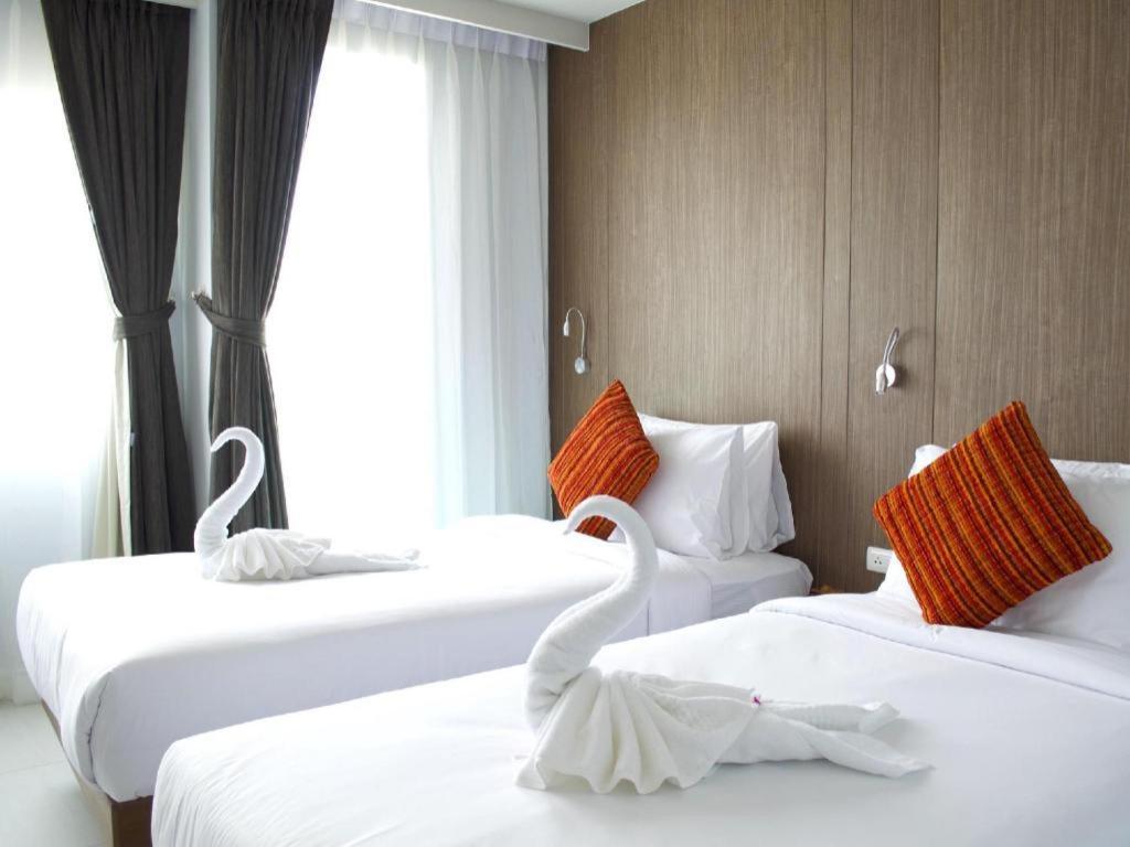 Elegancy Sansabai Hotel Patong Ngoại thất bức ảnh