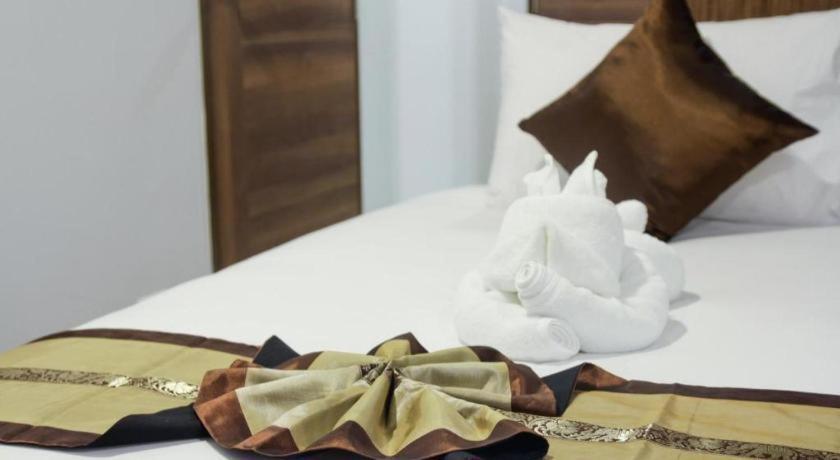 Elegancy Sansabai Hotel Patong Ngoại thất bức ảnh