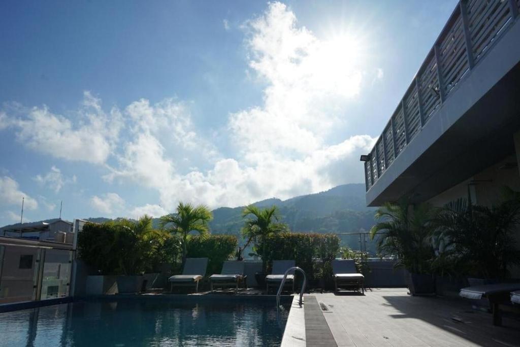 Elegancy Sansabai Hotel Patong Ngoại thất bức ảnh