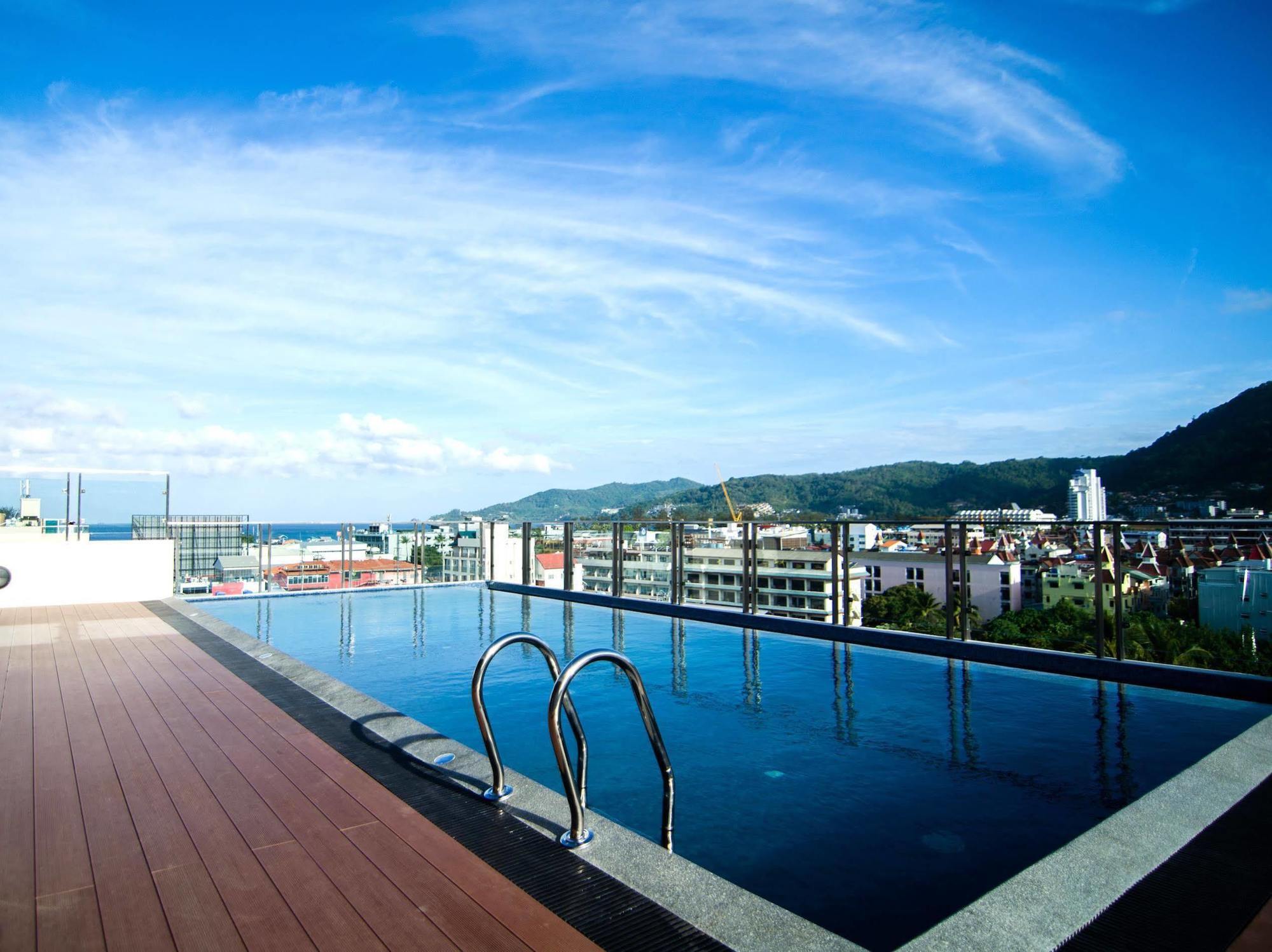 Elegancy Sansabai Hotel Patong Ngoại thất bức ảnh